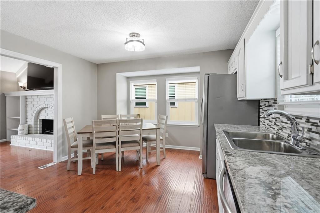 1328 SE Piccadilly Street — photo 13