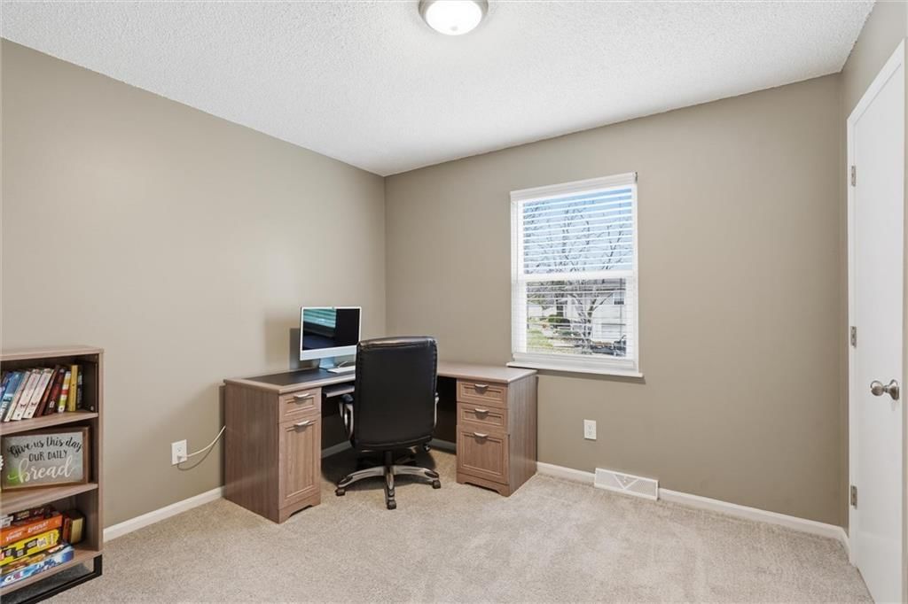 1328 SE Piccadilly Street — photo 14