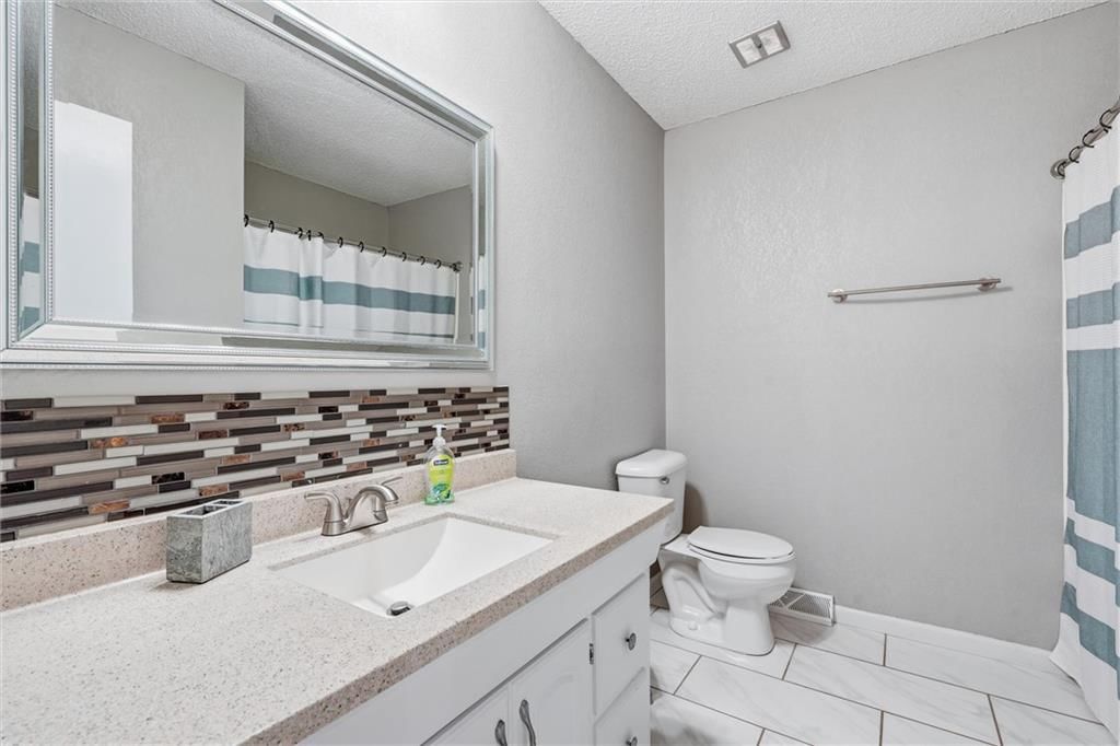 1328 SE Piccadilly Street — photo 19