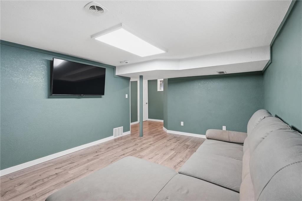 1328 SE Piccadilly Street — photo 21