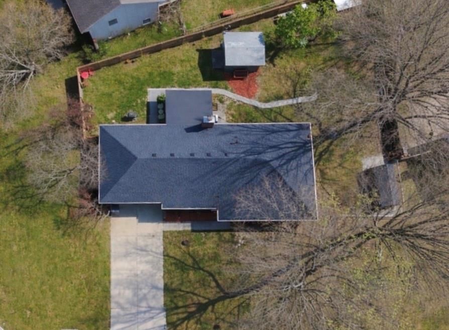 16819 Blaine Avenue — photo 31