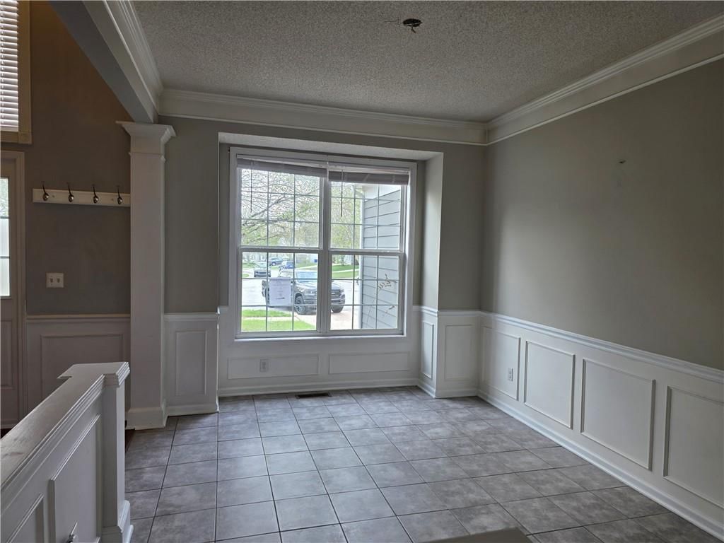 15113 W 156th Terrace — photo 3