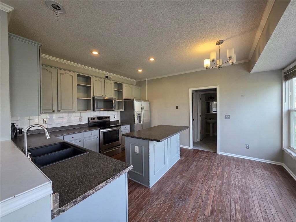 15113 W 156th Terrace — photo 9
