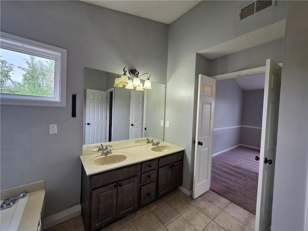15113 W 156th Terrace — photo 14