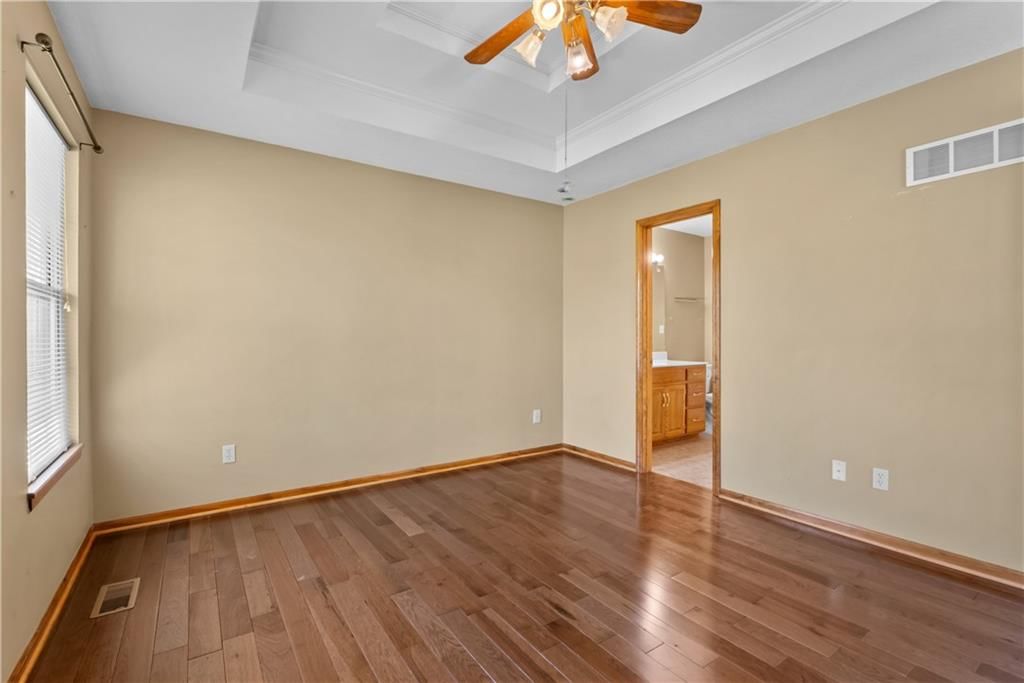 5233 Downey Avenue — photo 19