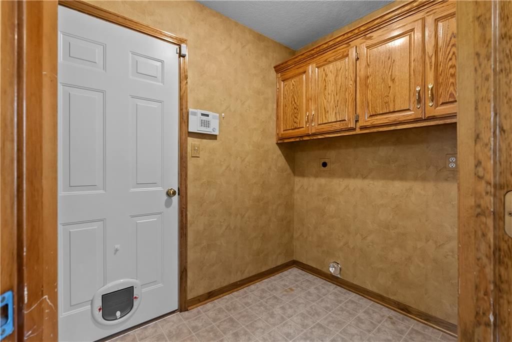5233 Downey Avenue — photo 28