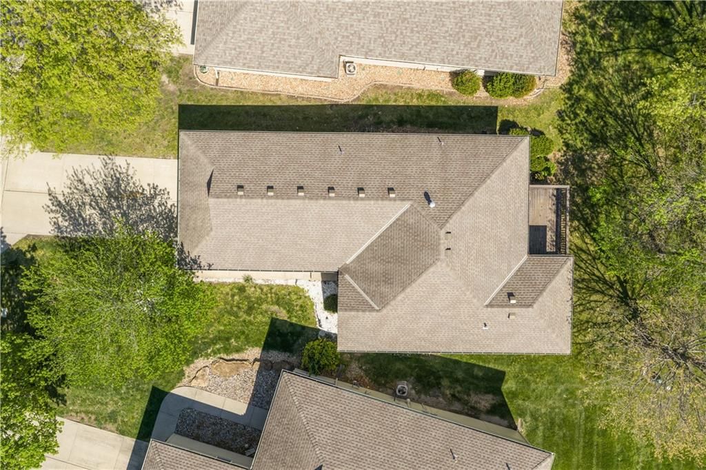 5233 Downey Avenue — photo 32