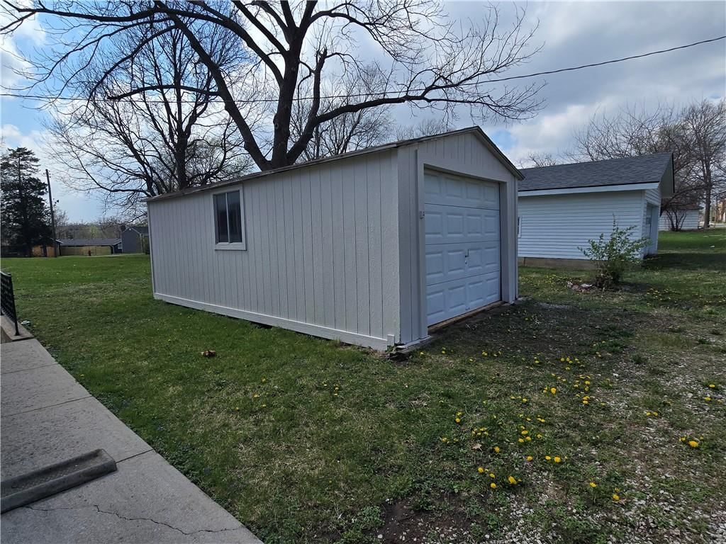 708 Pine Street — photo 10