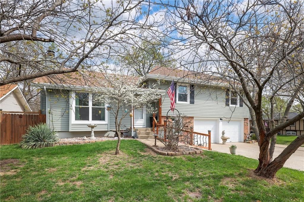205 SW Richwood Lane — photo 2
