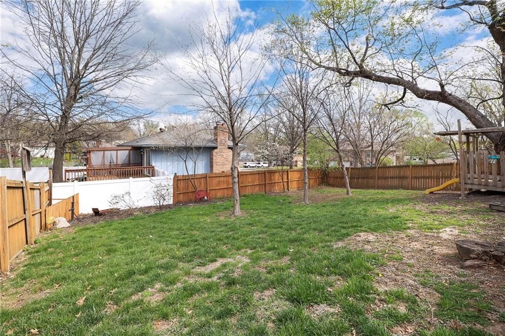 205 SW Richwood Lane — photo 40