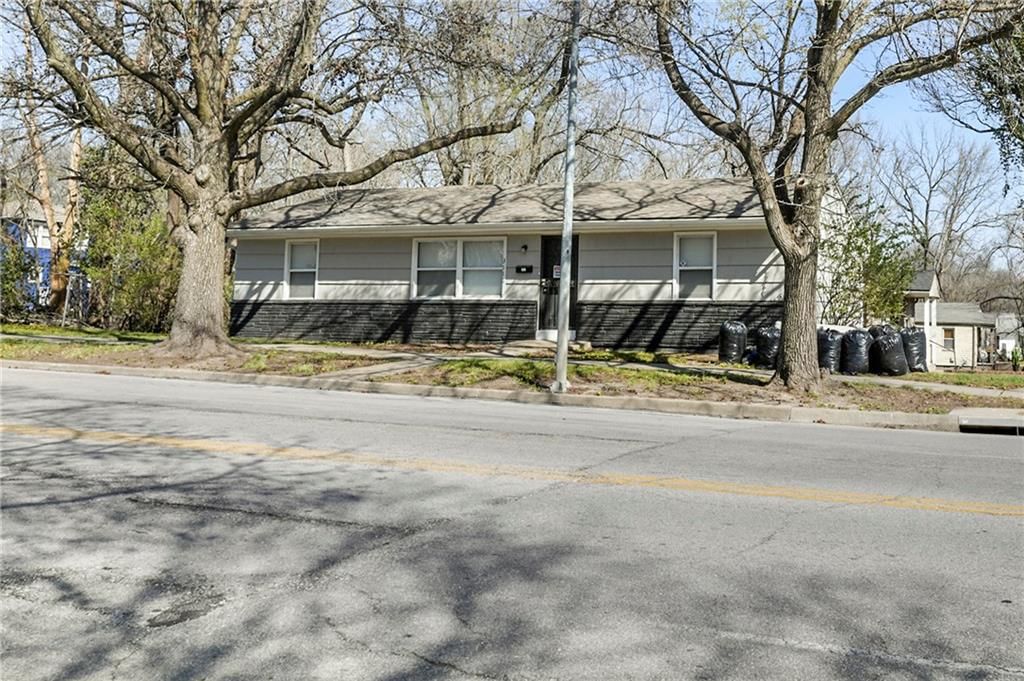 3116 E Gregory Boulevard — photo 2