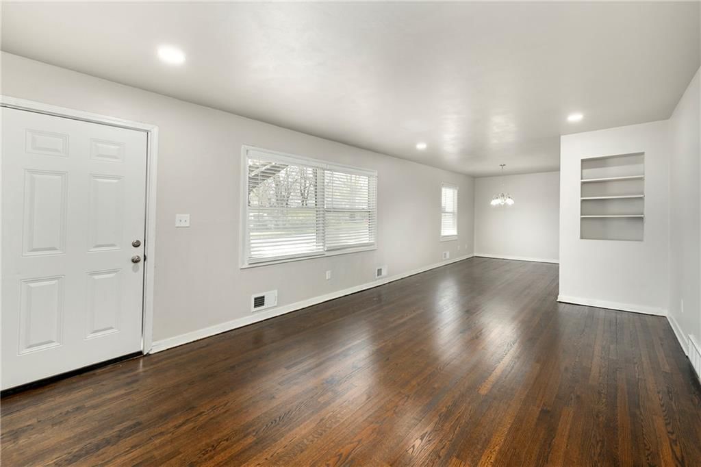 3116 E Gregory Boulevard — photo 11