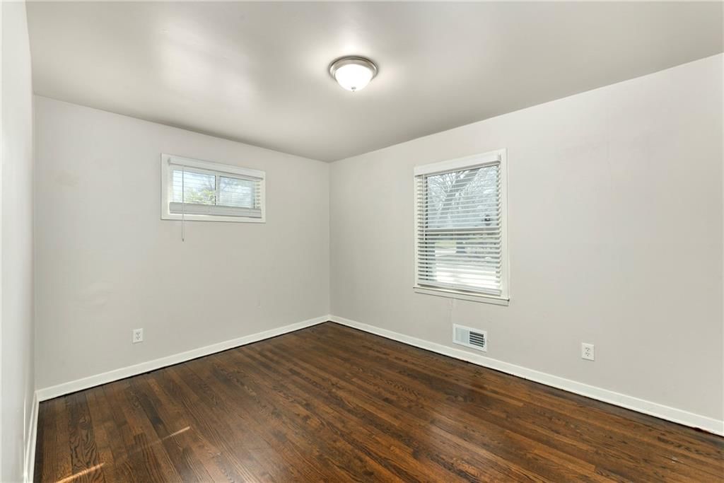 3116 E Gregory Boulevard — photo 16