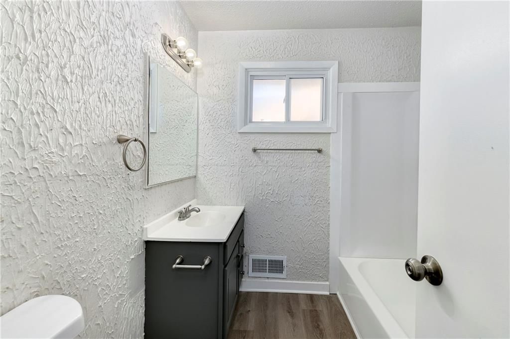 3116 E Gregory Boulevard — photo 23