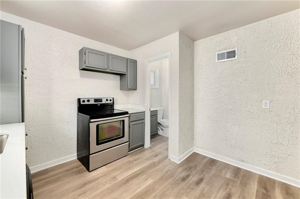 3116 E Gregory Boulevard — photo 27