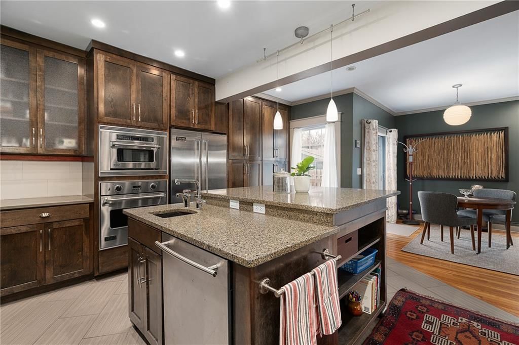 910 W 33rd Terrace — photo 14