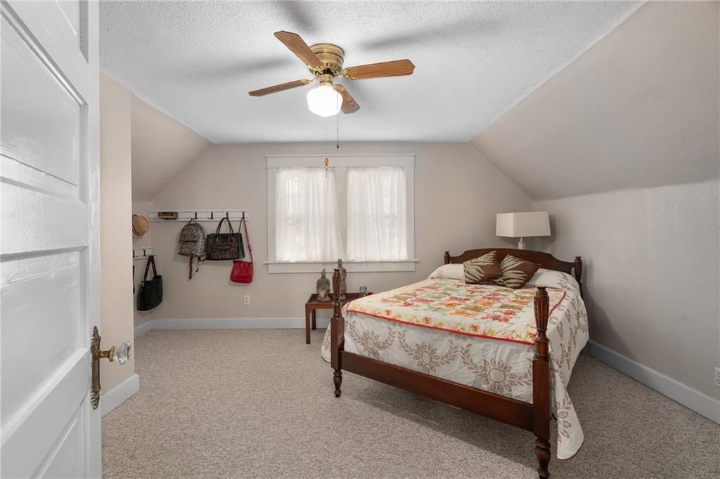 910 W 33rd Terrace — photo 32