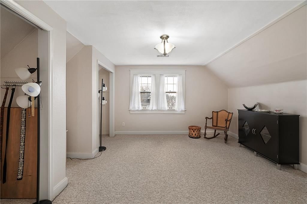 910 W 33rd Terrace — photo 34