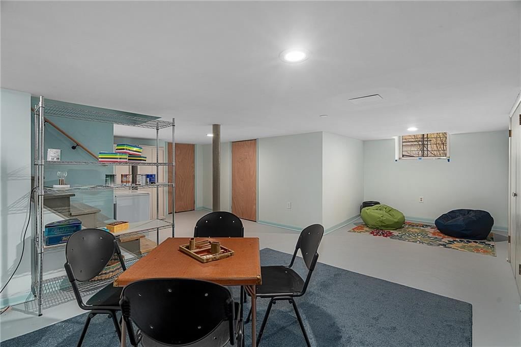 910 W 33rd Terrace — photo 39