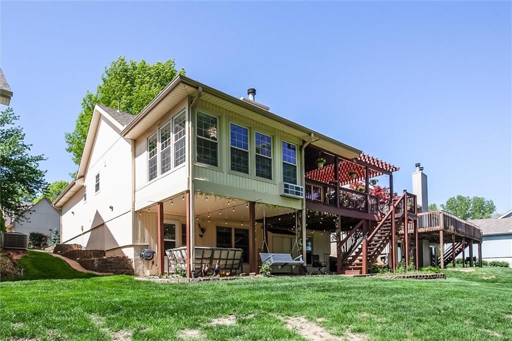 5207 NW 84th Place — photo 7