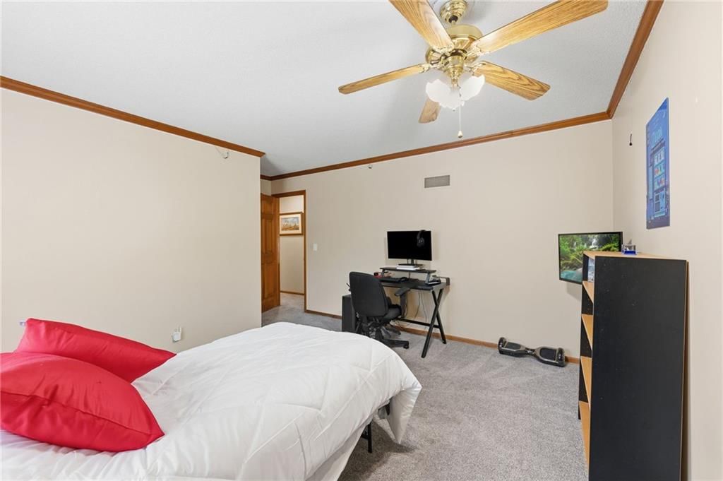 11606 Hemlock Street — photo 36