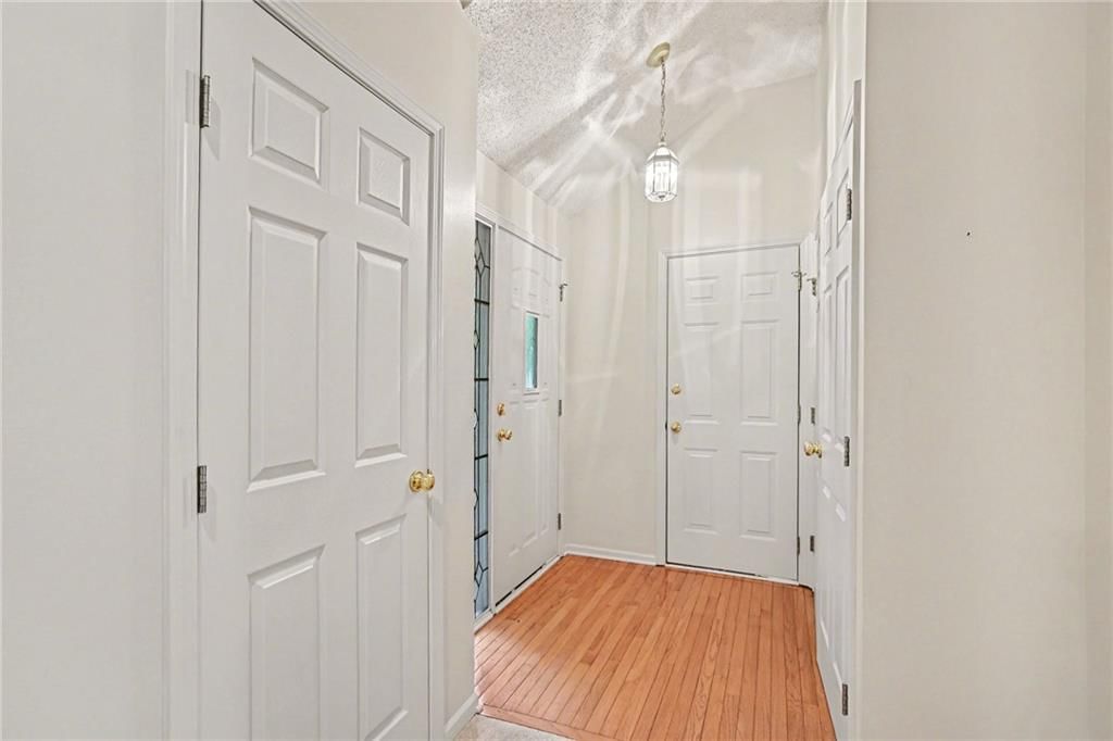 6035 NW 79th Street — photo 4