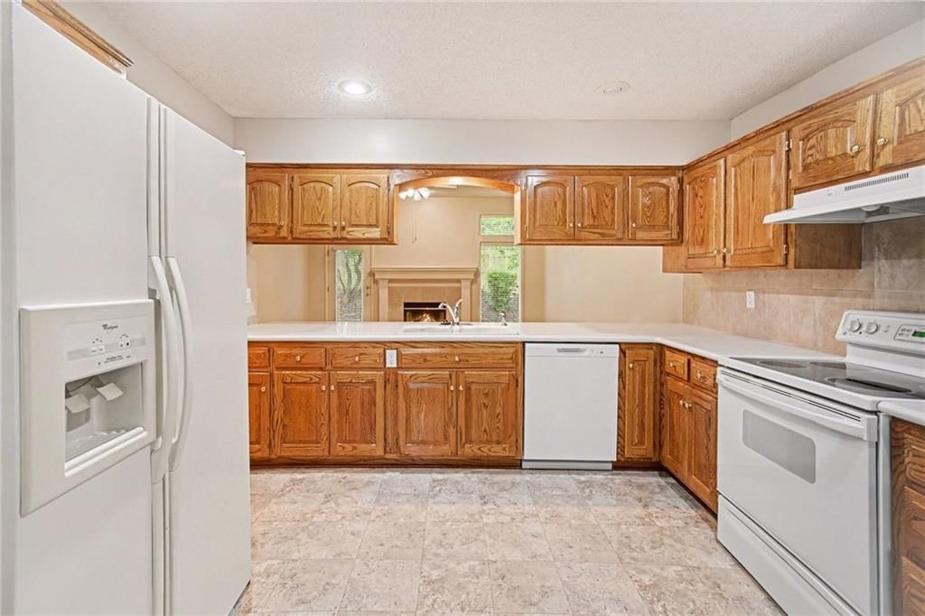 6035 NW 79th Street — photo 10