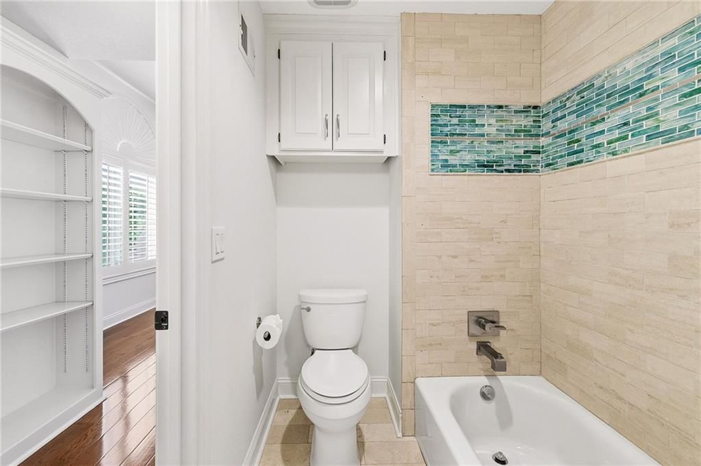 13221 Falmouth Street — photo 32