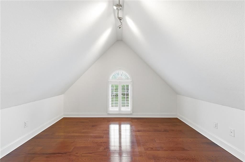 13221 Falmouth Street — photo 33