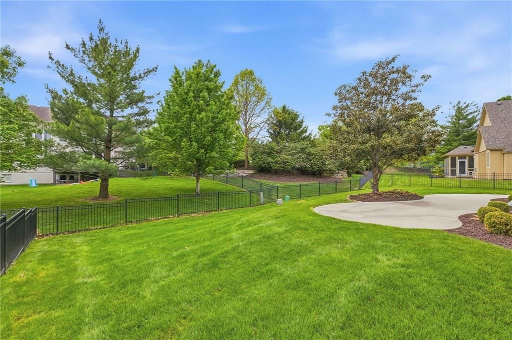 13221 Falmouth Street — photo 45