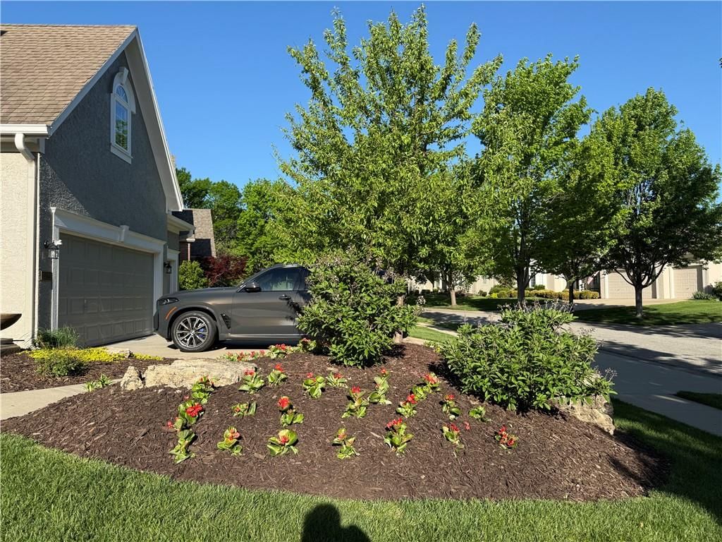 13221 Falmouth Street — photo 48