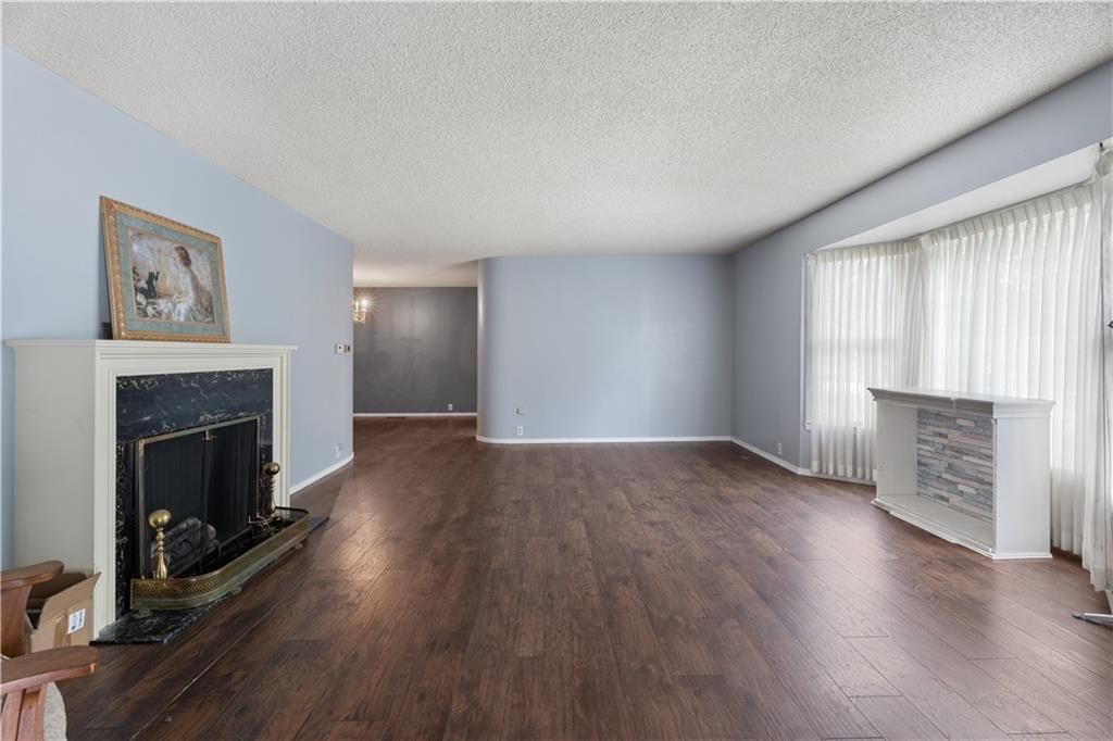 1302 W 4th Street — photo 17