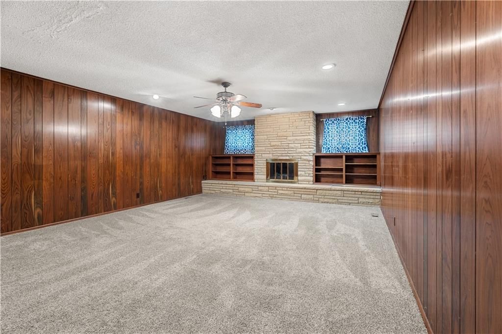 1302 W 4th Street — photo 20