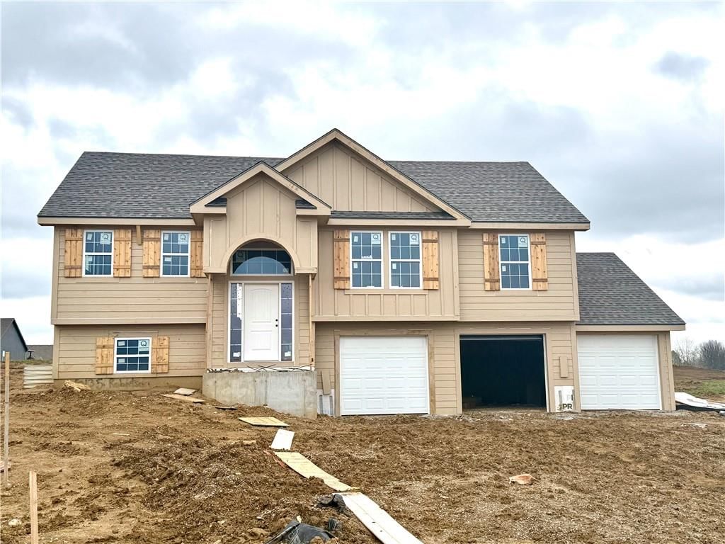 10135 N Poplar Avenue — photo 2