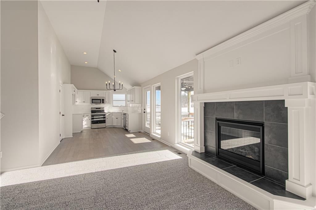 10135 N Poplar Avenue — photo 7