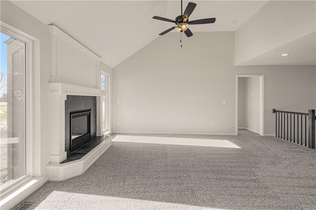 10135 N Poplar Avenue — photo 9