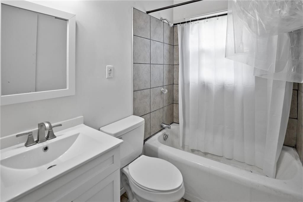 706 N Broadway Street — photo 6