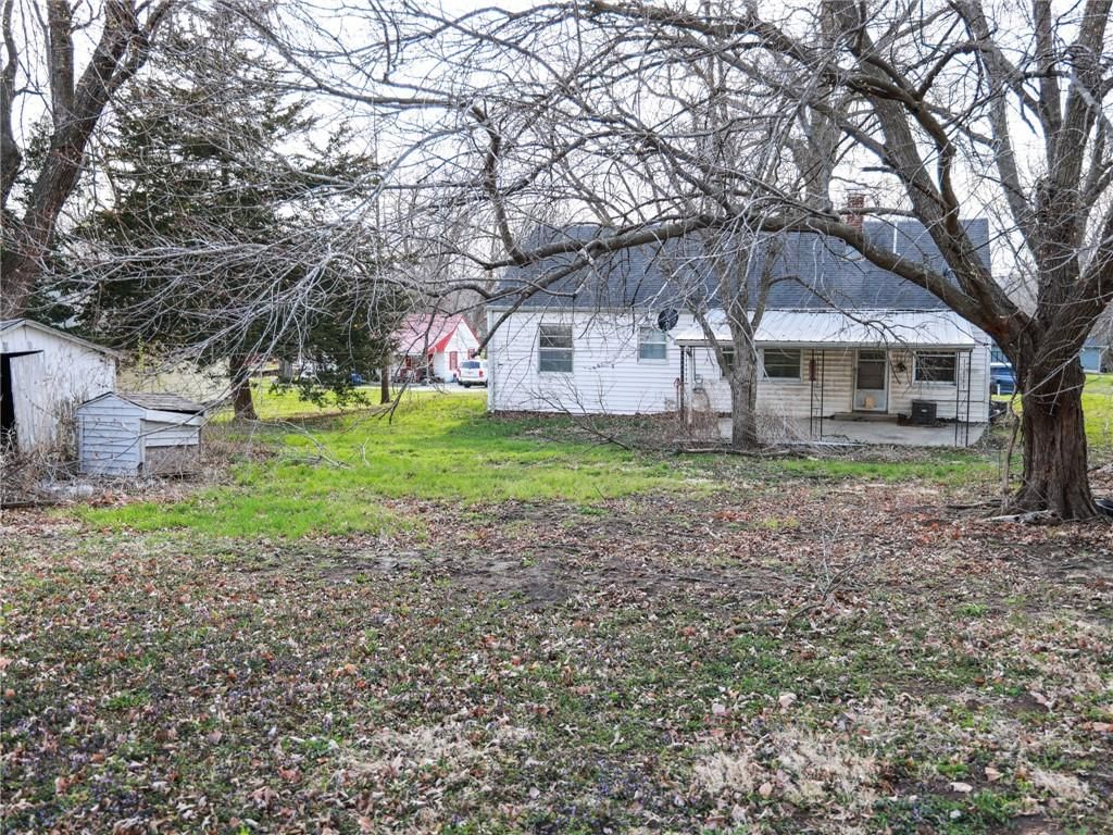706 N Broadway Street — photo 10