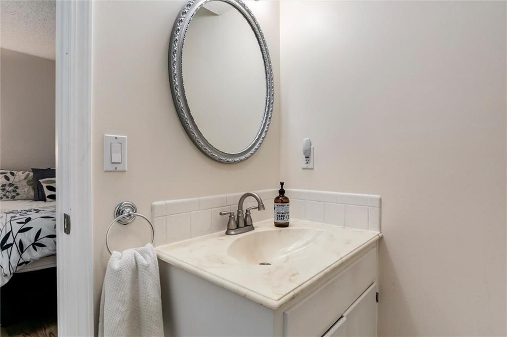13001 S Sycamore Street — photo 13