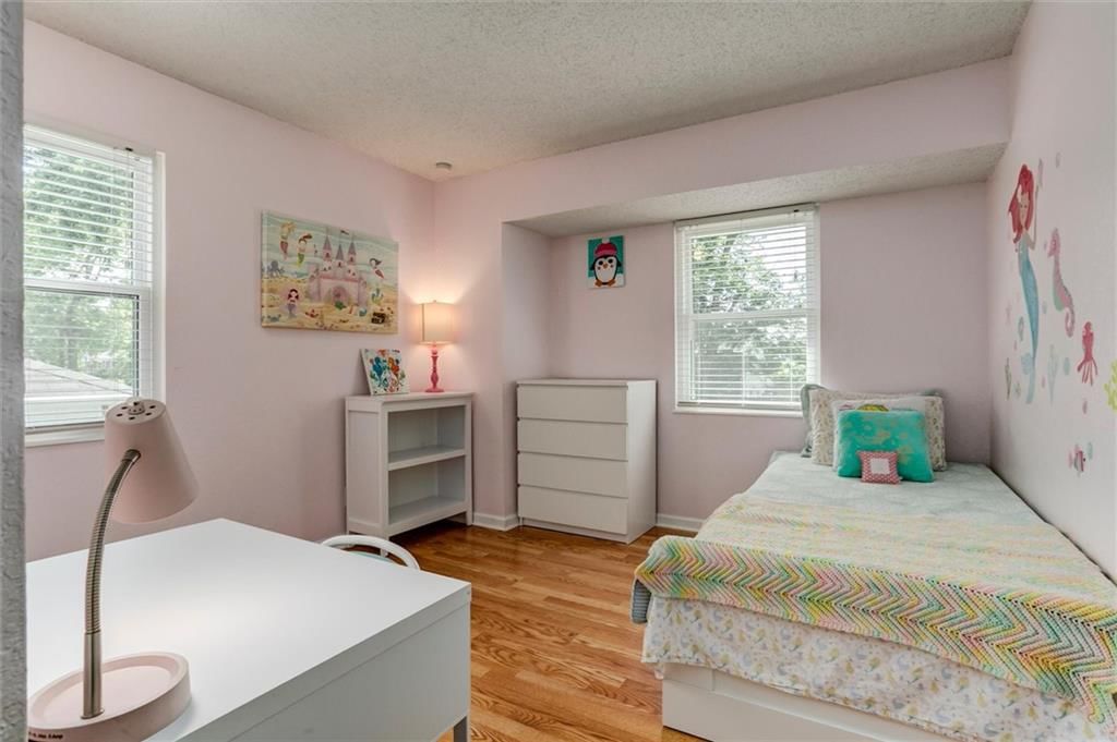 13001 S Sycamore Street — photo 16
