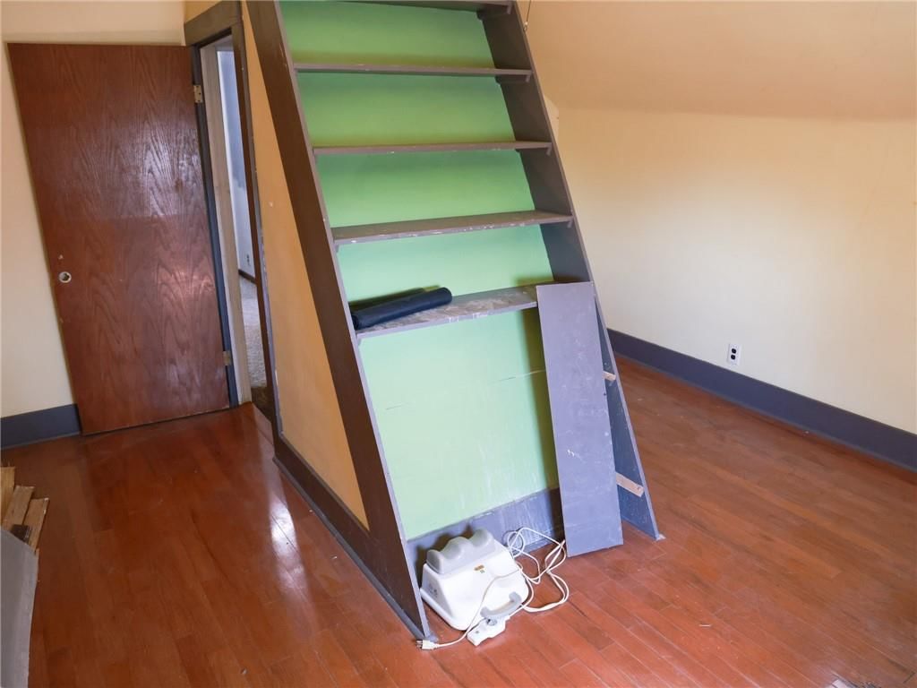 432 W Crowder Road — photo 16