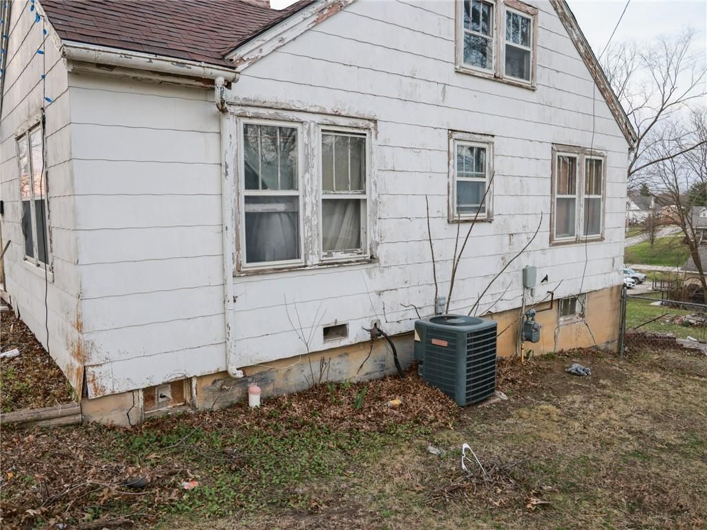 903 E Grant Street — photo 4