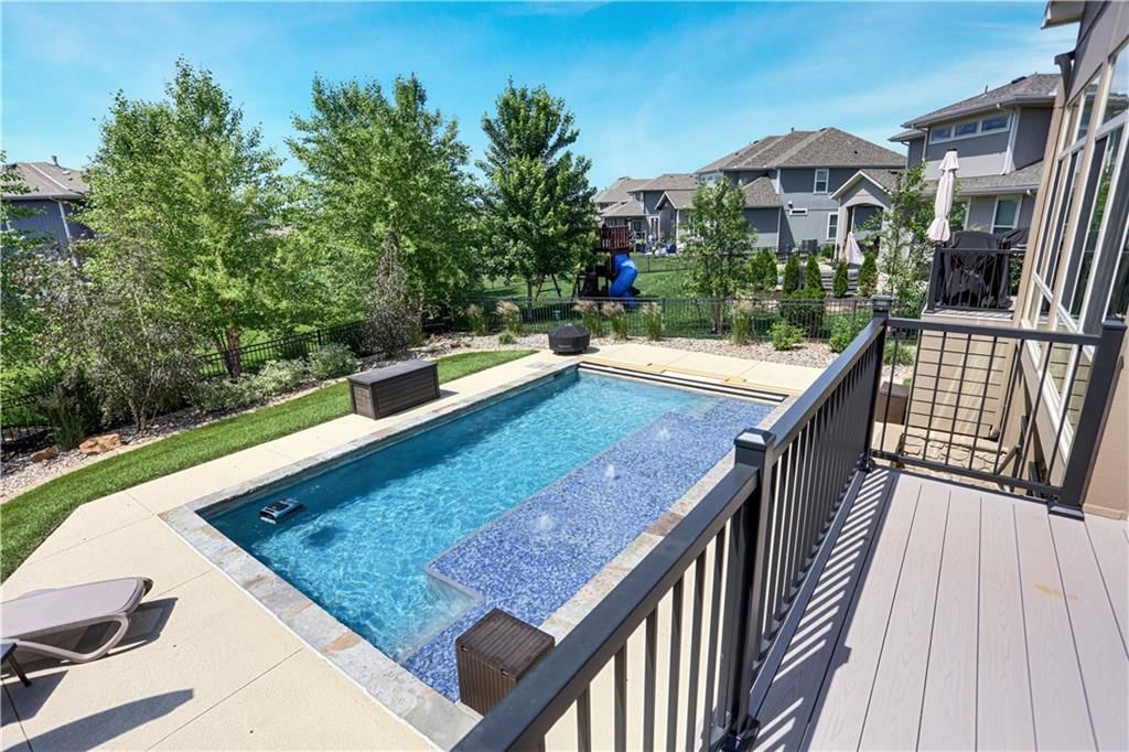 9702 Shady Bend Circle — photo 18