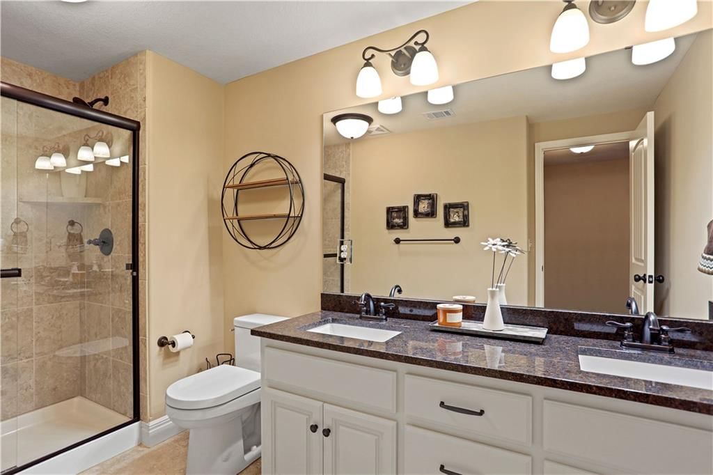 9702 Shady Bend Circle — photo 37
