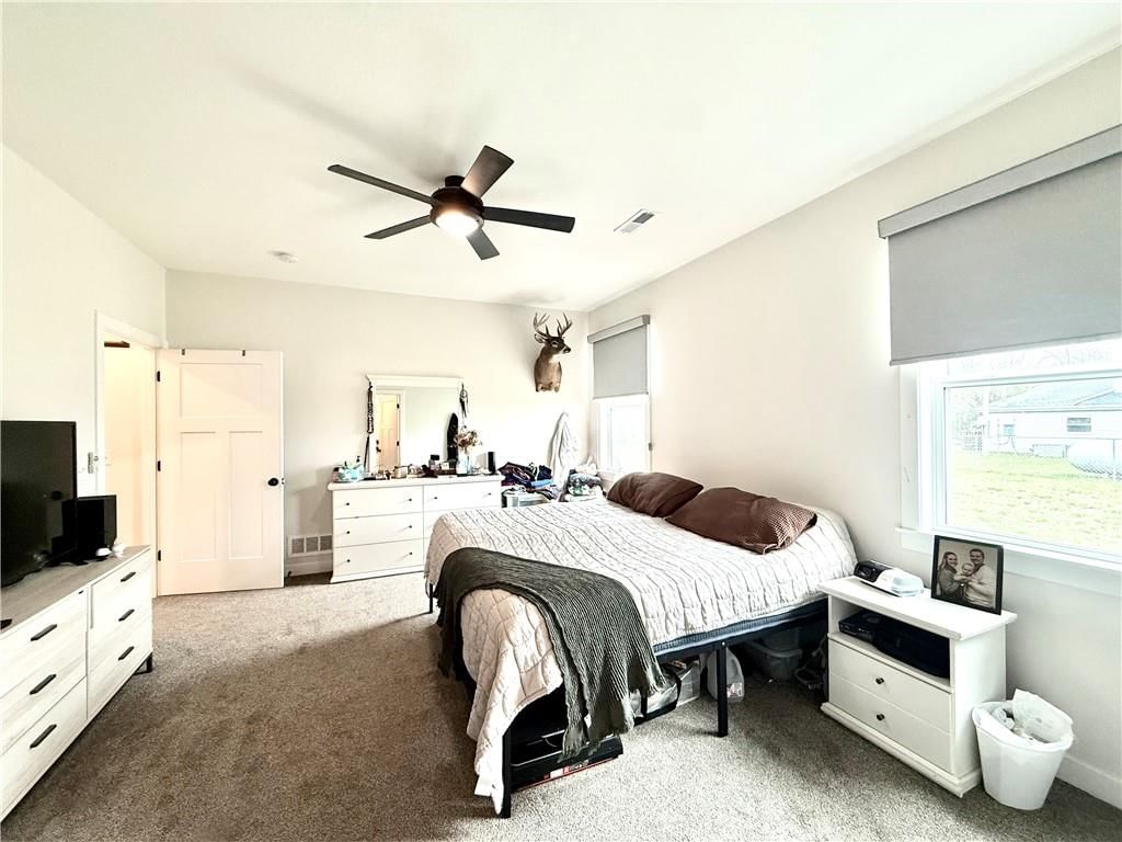 1328 W 19th Street — photo 6