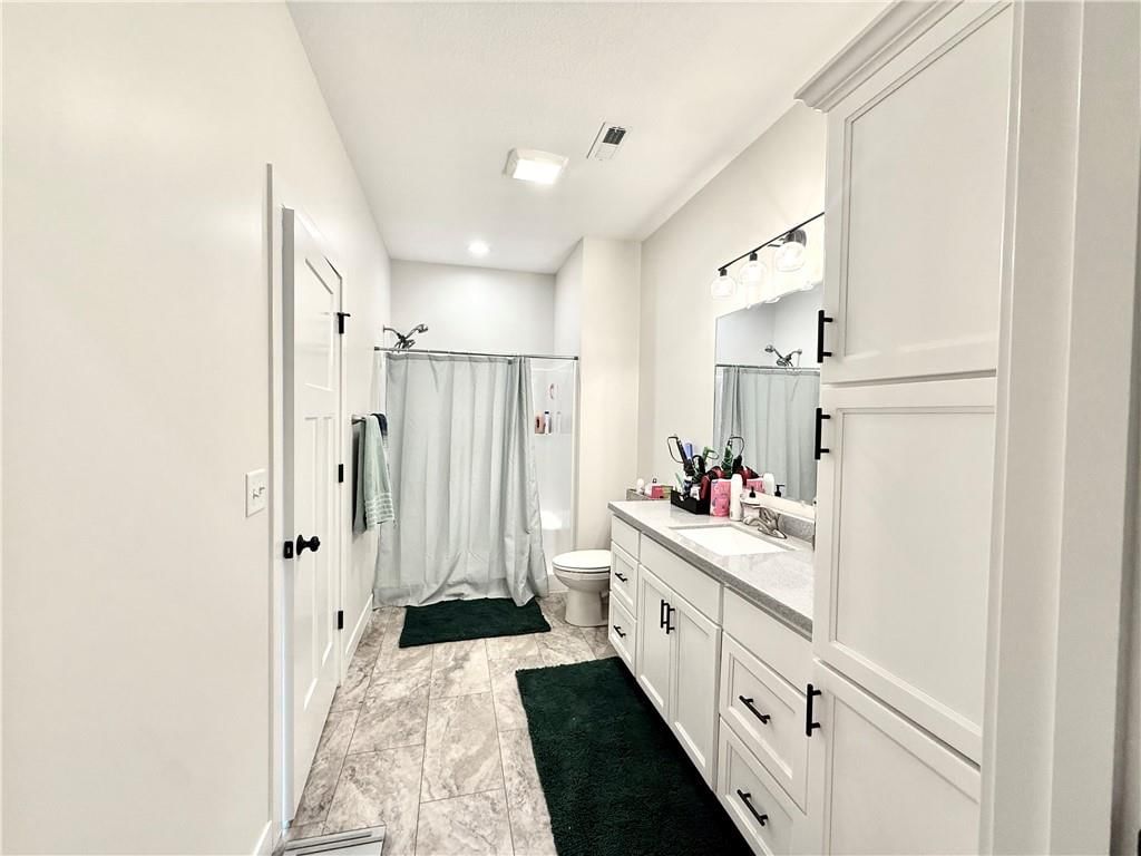 1328 W 19th Street — photo 7