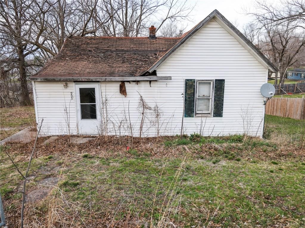 905 E Grant Street — photo 1