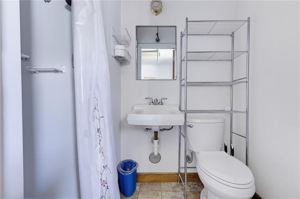 308 S Broadway Street — photo 13