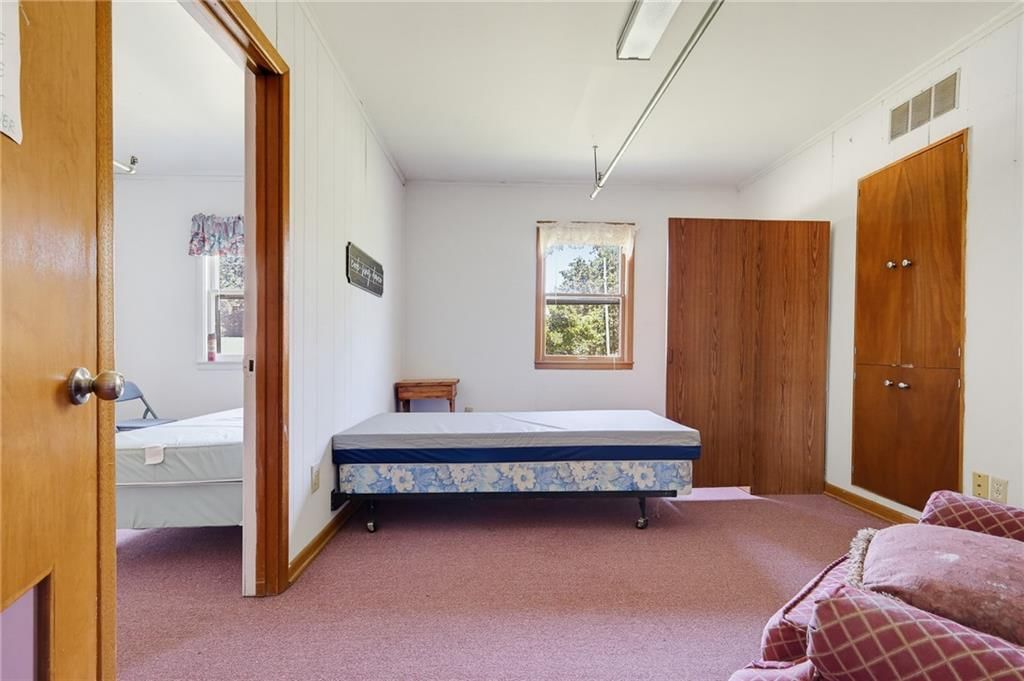 308 S Broadway Street — photo 16