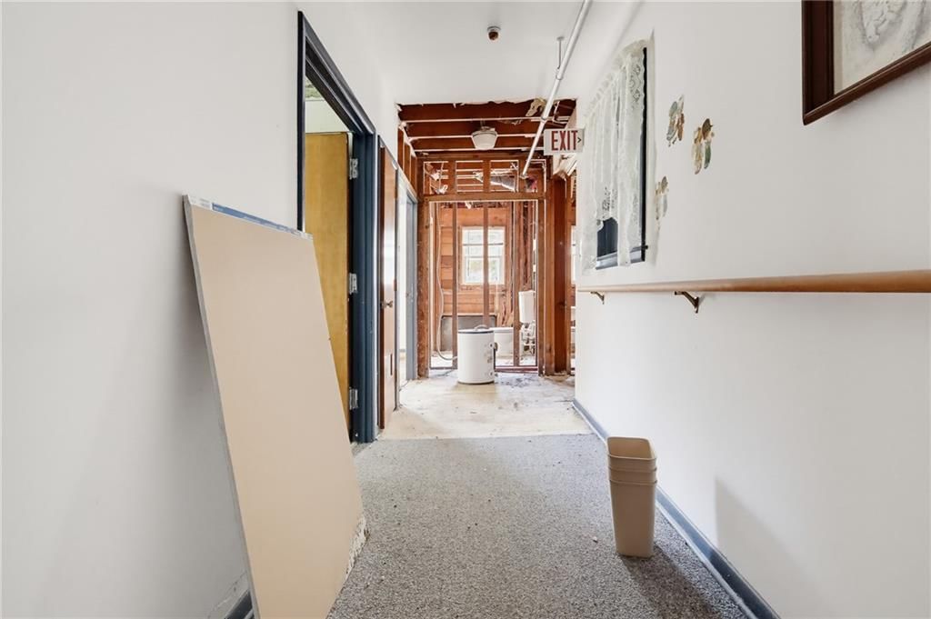 308 S Broadway Street — photo 48